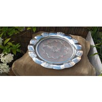 Kuchenplatte Mit Silberfarbenem Rand Glas von JulesLaedchen