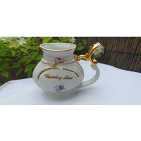 Tasse Weiß-Gold Czechoslovakia Frantiskovy Lazne Mit Ausguß von JulesLaedchen