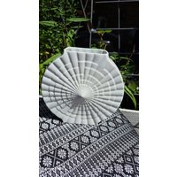 Vase Rheinpfalz Hartporzellan Weiß Space Age Spider Web von JulesLaedchen