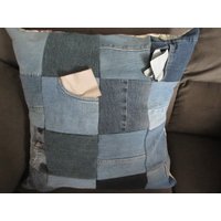 Recycled Denim Patchwork Kissen Sham Kolibri Akzent, 20x20 Recycled Denim Patchwork Kissen Sham Kolibri Akzent, 20x20 von JuliaLouiseShop