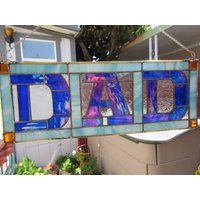 Schillerndes Stained Glass Dad Panel - Vatertags Sonnenfänger Schillerndes Stained Glass Dad Panel - Vatertags Sonnenfänger von JuliaLouiseShop