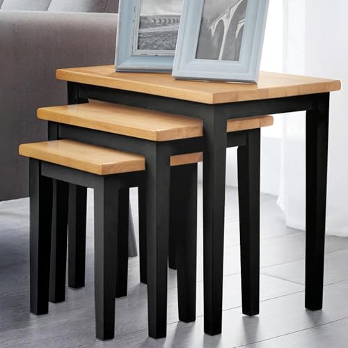 Julian Bowen Cleo Nest of Tables 3er Set, Nesting Oak Beistelltisch für Wohnzimmer, Stapelbarer Beistelltisch für kleine Räume, 46 x 48 x 33 cm - Schwarz & Eichenoptik von Julian Bowen