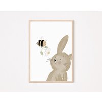 Kinderposter Hase Mit Biene A4 A3 - Geschenk Kinderzimmer Poster Kinderbild Häschen Babygeschenk Babyparty Kinderposter Hase Mit Biene A4 A3 - Geschenk Kinderzimmer Poster Kinderbild Häschen Babygeschenk Babyparty von JuliasRainbows