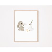 Poster A4 Hase Gans Daisy Blumenwiese Frühling Mädchen Junge Geschenk Kinderzimmer Poster Baby Kinderbild Kinderposter Poster A4 Hase Gans Daisy Blumenwiese Frühling Mädchen Junge Geschenk Kinderzimmer Poster Baby Kinderbild Kinderposter von JuliasRainbows