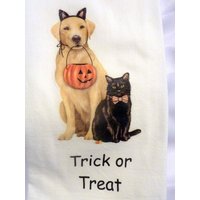 Mehlsack Handtücher, Halloween Handtuch Mit Lab Und Schwarz von JulieButlerCreations