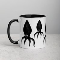 11 Unzen Kaffee Tasse Tintenfisch Monster Kawaii Volkskunst Housewarming Geburtstag Geschenk Lustig Gruselig Niedlich Seltsam Schrulligen Tee Keramik von JulieFitzGeraldArt