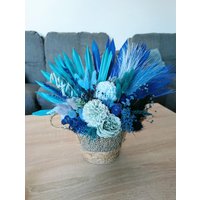 Trockenblumengesteck in Knalligem Blau Und Türkis Im Blumentopf Trockenblumengesteck in Knalligem Blau Und Türkis Im Blumentopf von JulisDekozauber