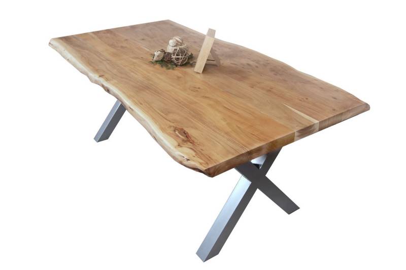 Loreno® Baumkantentisch Cali, Akazienholz massiv, in Nussbaum- oder Naturfarben, X-Gestell in Schwar von Loreno®