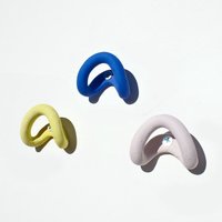Keramik Wandhaken Handgemachte Dekorative Kleiderhaken/ Bunte Handtuch Haken/ Monotone Set Neon Gelb Blau Lila von JuneChildCeramics