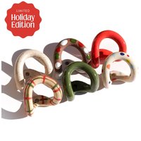xl Keramik Wandhaken Handmade/Weihnachten Urlaub Geschenk Sets Dekorativer Kleiderhaken Buntes Handtuch Haken Wandbehang Geschenke Karierter Kranz von JuneChildCeramics