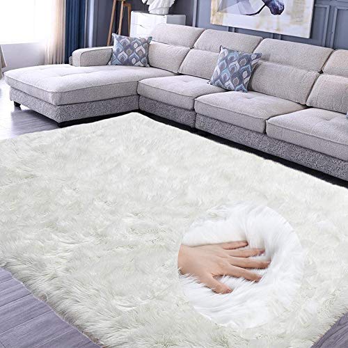 Junyito Teppich Wohnzimmer Hochflor Teppiche Kinderzimmer Flauschig rutschfest Faux Wolle für Schlafzimmer Mädchen Jungen (Weiß, 60 x 120cm) von Junyito