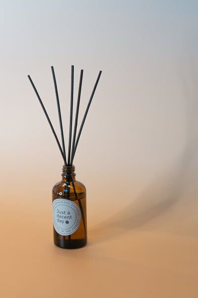 Just a decent day Diffuser mit Duftstäbchen - Camping in the forest - handmade Just a decent day Diffuser mit Duftstäbchen - Camping in the forest - handmade von Just a decent day