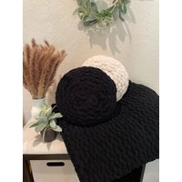 Schwarz, Handgestricktes Kissen, Grobstrick Gestricktes Chunky Chenille Wohnkultur, Schlafzimmer Dekor, Akzentkissen von JustBloomDesigns