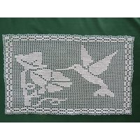 Kolibri Deckchen Gehäkelt von JustCrocheting