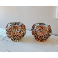 Wicker/Rattan Kerzenhalter 2Er Set Wicker/Rattan Kerzenhalter 2Er Set von JustLetMeThrift