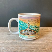 Souvenir Alaska Tasse - Ketchikan von JustSmashingDarling