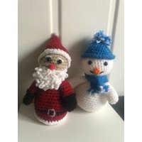 Weihnachtsmann Und Schneemann, Weihnachtsdekoration, Kleines Geschenk Zu Weihnachten, Gehäkelt, Reine Handarbeit, Verschiedene Variationen Weihnachtsmann Und Schneemann, Weihnachtsdekoration, Kleines Geschenk Zu Weihnachten, Gehäkelt, Reine Handarbeit, Verschiedene Variationen von JuttasBoutique