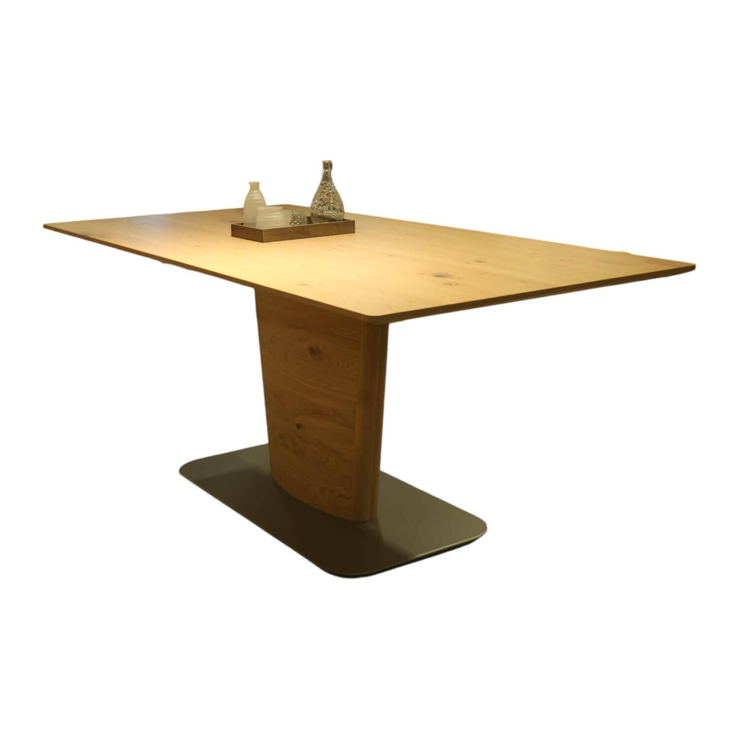 Esstisch 5503 5153 1D Eckholzfurnier Asteiche Bianco Lackiert Esstisch 5503 5153 1D Eckholzfurnier Asteiche Bianco Lackiert von K+W