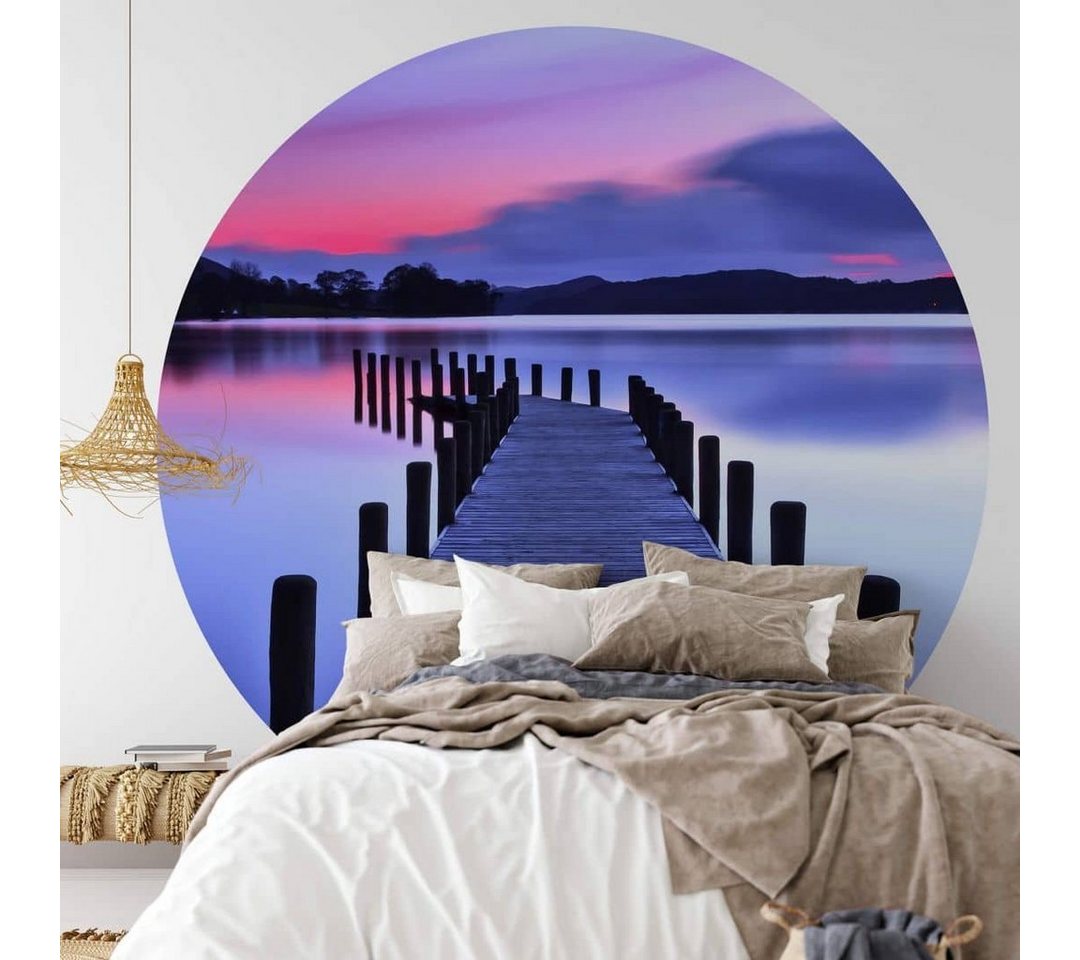 K&L Wall Art Fototapete »Runde Fototapete Steg am See Tapete Lila Seepanorama Vliestapete Wandbild«, Violett K&L Wall Art Fototapete »Runde Fototapete Steg am See Tapete Lila Seepanorama Vliestapete Wandbild«, Violett von K&L Wall Art