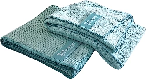 K7plus Jemako Tücher-Set: 1 x Trockentuch Größe 45x60cm, 1 x Profituch 40x40cm, lindgrün. Dazu 2 Stück Wäschenetze. von K7plus