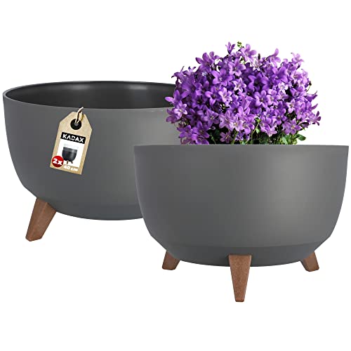 KADAX Blumentopf aus Kunststoff mit DREI Einsteckstützen, runde Blumenschale, Pflanzkübel, Blumenkübel, Pflanzschale für Balkon, Wohnzimmer (Pack of 2 x 39,5cm ⌀, anthrazit) von KADAX