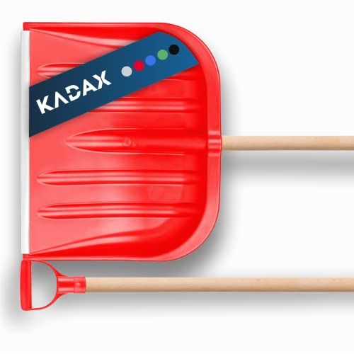 KADAX Schneeschaufel mit ergonomischem Griff, Blattbreite: 49 cm, Kunststoff-Blatt, Schneeschieber, ideale Schneeschippe für kleine und große Schneemengen, Schneeräumer, stabil (Holzstiel, Rot) von KADAX