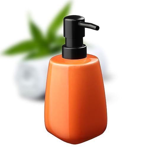 KADAX Seifenspender, 7,5x7,5x17cm Flüssigseifenspender aus Keramik, nachfüllbarer Lotionspender mit Kunststoffpumpe und 5 Farbvarianten, Spülmittel-Spender (Orange) von KADAX