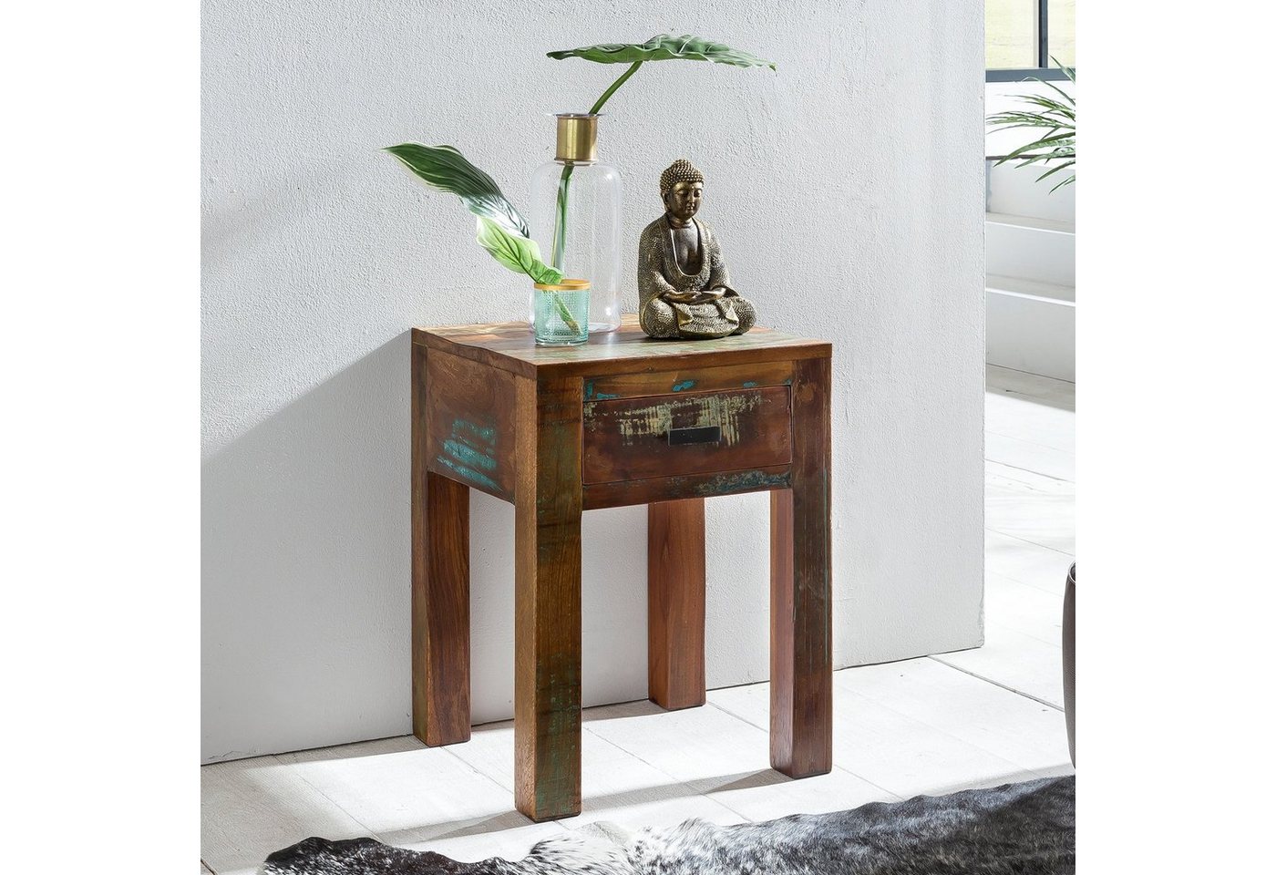 KADIMA DESIGN Beistelltisch Nachttisch Diana: shabby chic Mango-Holz Sofatisch, recycelt von KADIMA DESIGN