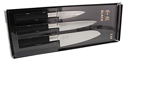 KAI Wasabi Black Messer Set - Allzweckmesser 10 cm, Allzweckmesser 15 cm, Santoku 16,5 cm - rostfreier 6A/1K6 Edelstahl poliert 58 (±1) HRC - schwarzer Polypropylen Griff - Made in Japan von KAI