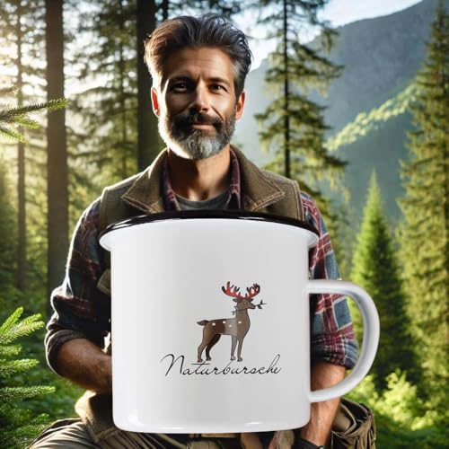KAMACA Emaille Becher mit Spruch leichte und robuste Tasse 450 ml für Abenteuer Alltag Camping Outdoor Wandern Trekking Campen Kaffeetasse Kaffeebecher (Emaille Tasse Naturbursche) von KAMACA