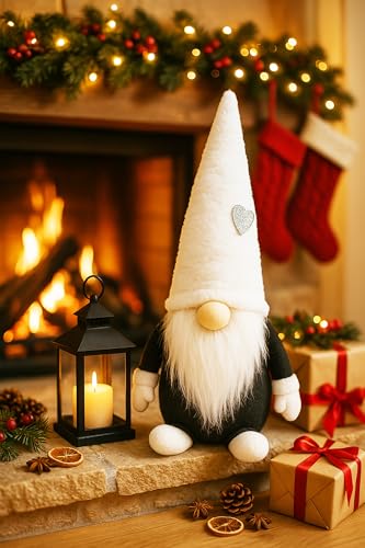 KAMACA Stehender Kuschel Wichtel 40 cm hoch Weihnachtsdeko Figur mit weißer Zipfelmütze, Rauschebart und Herz Deko für Advent Winter Kamin Fensterbank Weihnachten (Wichtel anthrazit Weiss 40 cm) von KAMACA