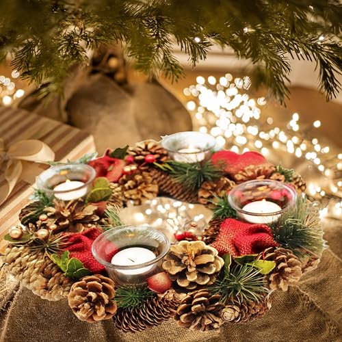 KAMACA Weihnachtskranz Dekokranz mit Deko wie Tannenzapfen Beeren und 4 Glas Kerzenhaltern Advent Weihnachten Deko Tisch (Adventskranz Adventszauber 26 x 26 x 7 cm) von KAMACA