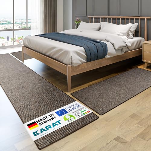 KARAT Bettvorleger - 3-teiliges Set - Moderne Bettumrandung in Braun - Teppich Läufer für Schlafzimmer Wohnzimmer - Flauschiger Teppichläufer Geneva (B: 80 cm | L: 1 x 300 cm + 2 x 150 cm) von KARAT