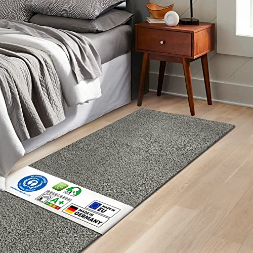 KARAT Bettvorleger Barcelona - Shaggy Bettumrandung - Teppich Läufer für Schlafzimmer Wohnzimmer - Flauschiger Teppichläufer (67 x 160 cm, Grau) von KARAT
