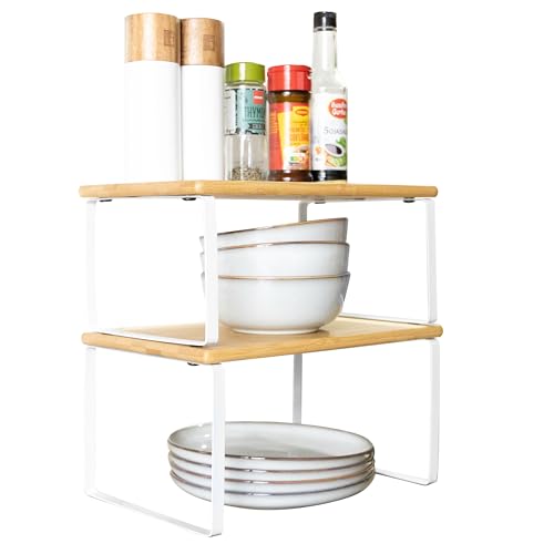 KARAT Gewürzregal Organizer ohne Bohren 2er Set Mini Regal für Küche stapelbar aus Stahl & Bambus, Küchenregal für Schrank Aufbewahrung & Organisation Arbeitsplatte (Weiß + Natur) von KARAT