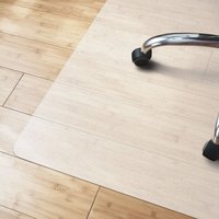 Karat - Bodenschutzmatte Für Hartböden Polypropylen Semi-transparent 150 x 200 cm Karat - Bodenschutzmatte Für Hartböden Polypropylen Semi-transparent 150 x 200 cm von KARAT