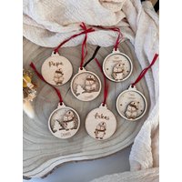 Personalisierter Holzanhänger Weihnachten - Pinguin-Motiv Mit Namen | Geschenkanhänger, Weihnachtsbaumschmuck, Platzkarte Aus Holz von KARTENundMEER