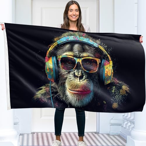 Affe mit Kopfhörern Flagge – Groß Lustige Flagge – Beidseitiger Druck – 110D Polyester – Doppelnaht – 2 Messingösen, groß 90x150 cm (5 x 3 Fuß) von KASKANA
