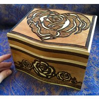 Custom Rosenherz Hand Holz Gebrannte Holzkiste von KATAiiA