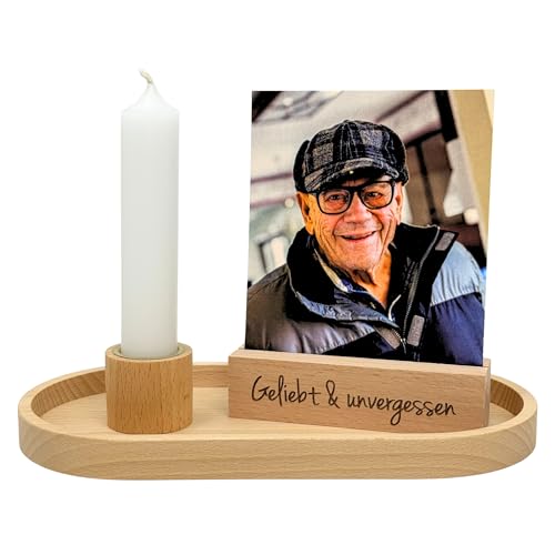 Gedenkset mit Kerzenhalter & Kartenhalter – Erinnerung an Verstorbene – graviert oder personalisiert – Holz Deko für Trauer & Gedenken (Geliebt und unvergessen) von KATINGA