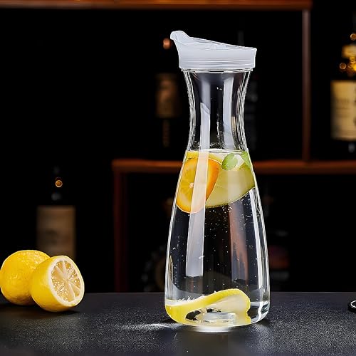 Wasserkaraffe mit Deckel Wasserkrug mit Deckel Karaffe mit Deckel Wasser Karaffen Wasserkrug Saftkrug Aus Acryl Karaffe 0.6L von KAWASIMAYA