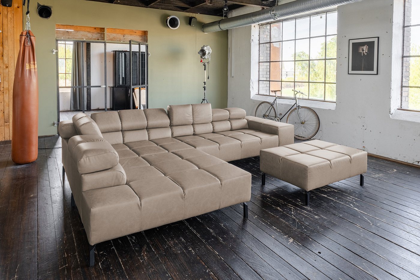KAWOLA Ecksofa NELSON, L-Form rechts oder links Leder mit Hocker und motorischem Sitzvorzug KAWOLA Ecksofa NELSON, L-Form rechts oder links Leder mit Hocker und motorischem Sitzvorzug von KAWOLA