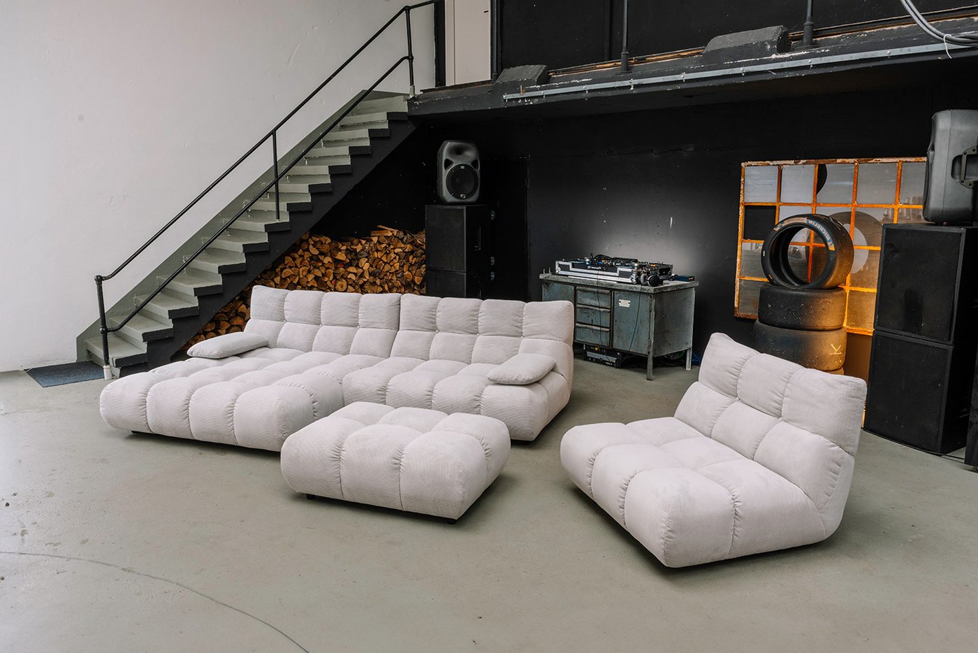 KAWOLA Ecksofa VIVIEN, Set 3 Teile, Ecksofa Drehsessel Hockerbank Feincord verschiedene Farben KAWOLA Ecksofa VIVIEN, Set 3 Teile, Ecksofa Drehsessel Hockerbank Feincord verschiedene Farben von KAWOLA