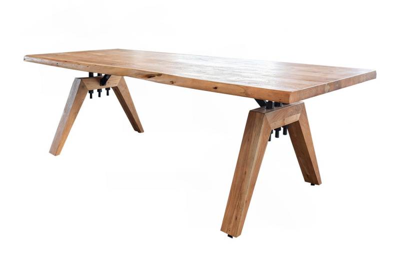 KAWOLA Esstisch WOODY Akazie massiv - Baumkante - Gesellige Runde - Holztisch, Massivholz, natürliche Baumkante, rustikaler Stil, Landhaus Design von KAWOLA