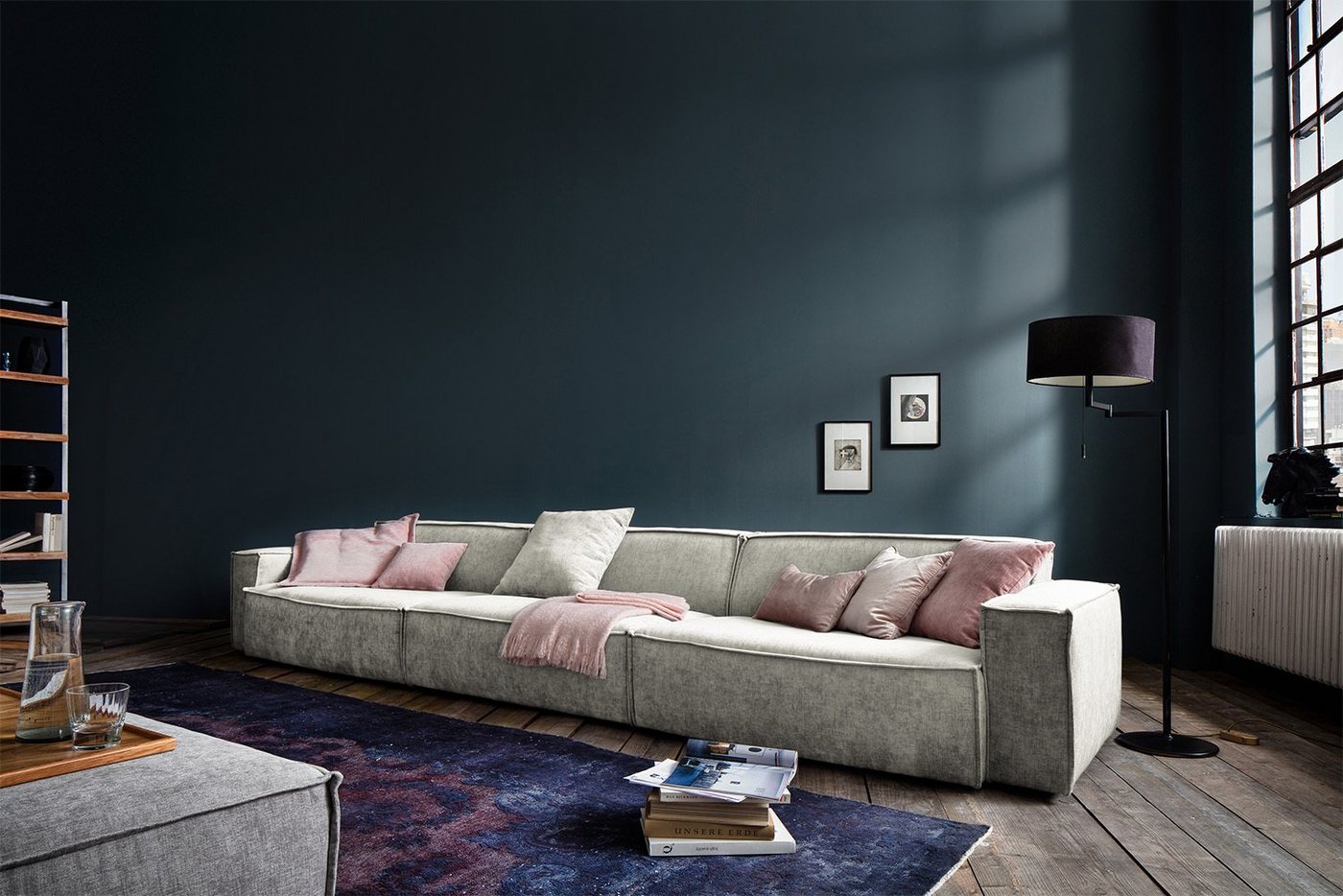 KAWOLA Sofa SAMU, Riesensofa Stoff verschiedene Farben von KAWOLA