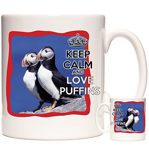 Tasse mit Papageientaucher-Motiv, Aufschrift "Keep Calm and Love Papageientaucher", perfekte Keramik-Geschenktasse für Papageientaucher-Fans von KAZMUGZ