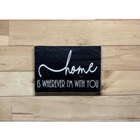 Home Is Where I Am With You/Zeichen Wandtattoo Inspiration Geschenk von KDCobbleShop