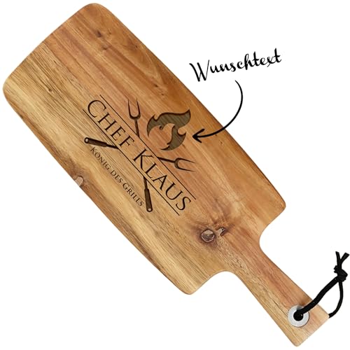 KDO MAGIC - Schneidbrett personalisiert - Akazienholz - Holzbrett - Personalisierbares - Eingravierter Text - Geschenk Küche - Geschenkidee für den Vatertag, Muttertag, Weihnachten (Motiv: Barbecue) von KDO MAGIC