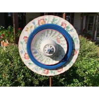 Dekorativer Teller | Glas Gartenblume Glasblumen Yard-Kunst Muttertagsgeschenk Upcycling Blumen Garten Geschenk Dish Wandbehang Dekorativer Teller | Glas Gartenblume Glasblumen Yard-Kunst Muttertagsgeschenk Upcycling Blumen Garten Geschenk Dish Wandbehang von KDesignsAndCreations