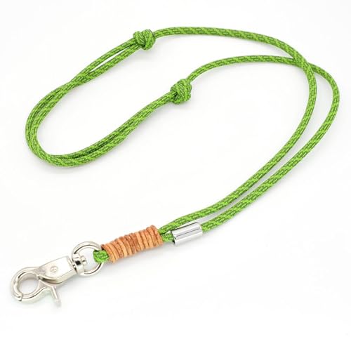 KENSONS for dogs PFEIFENBAND | Grün-mit-Grün | verstellbar | Umhängeband mit kleinem Karabiner für Hundepfeife oder Schlüssel | Schlüsselband | Keychain | handgefertigt von KENSONS for dogs